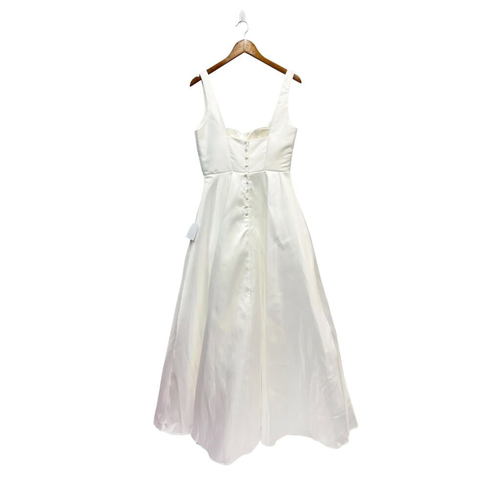 Lulus Modern Affection White Taffeta Pleated Sleeveless Maxi Dress size M NWT - Picture 2 of 7